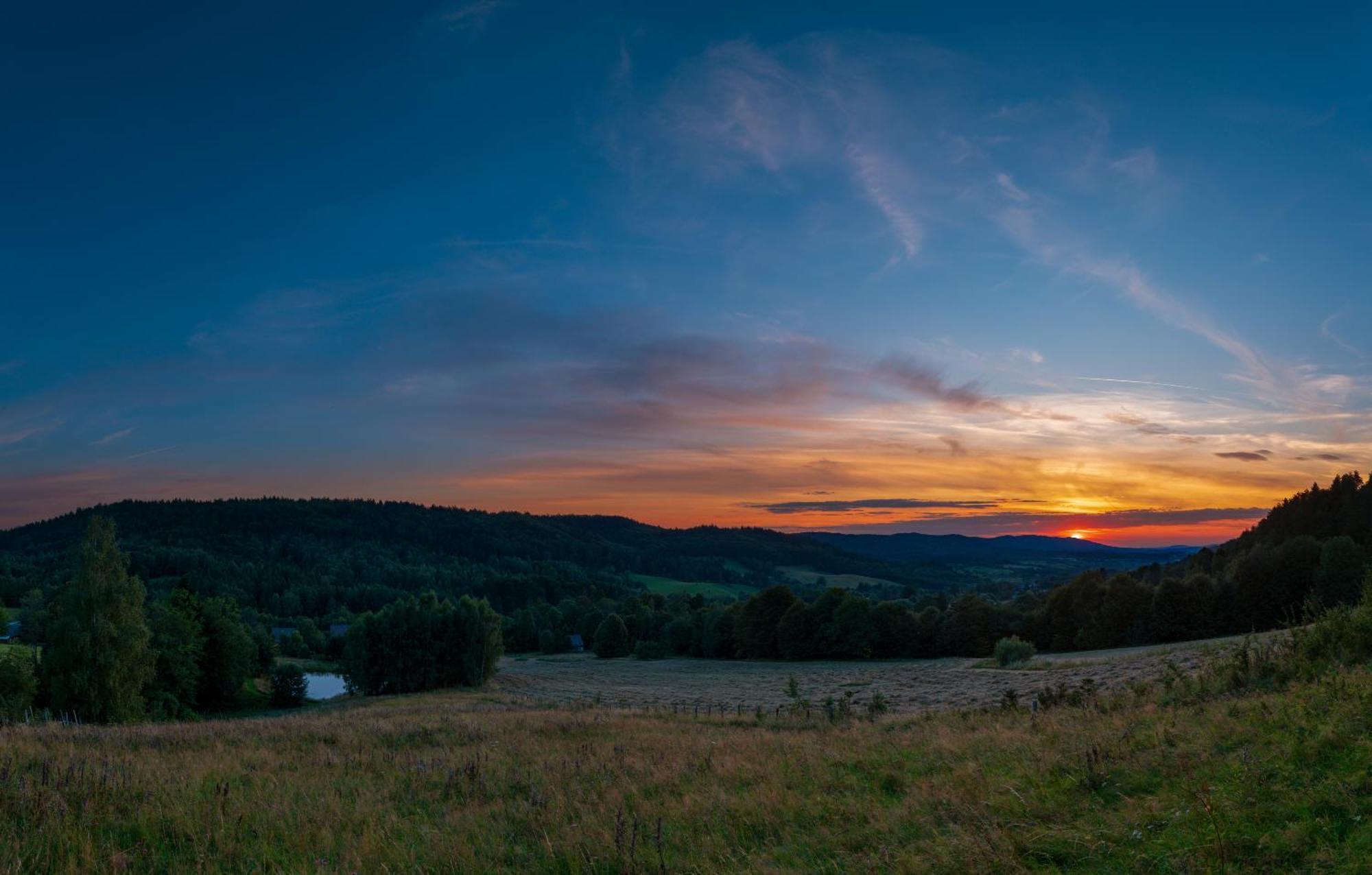 Rezydencja Bukowy Dwor Чарна Экстерьер фото